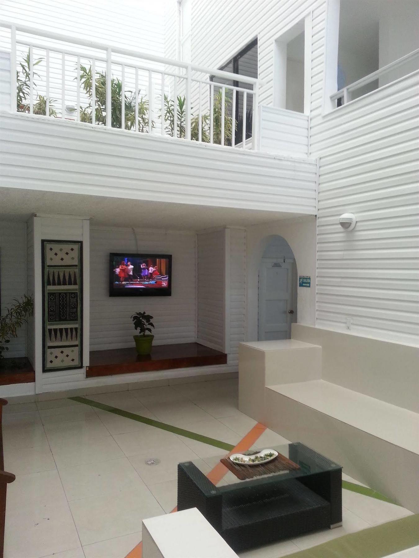 On Vacation Coral Flower San Andres  Bagian luar foto